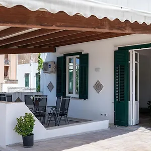  Apartment Le Di Franca Italy