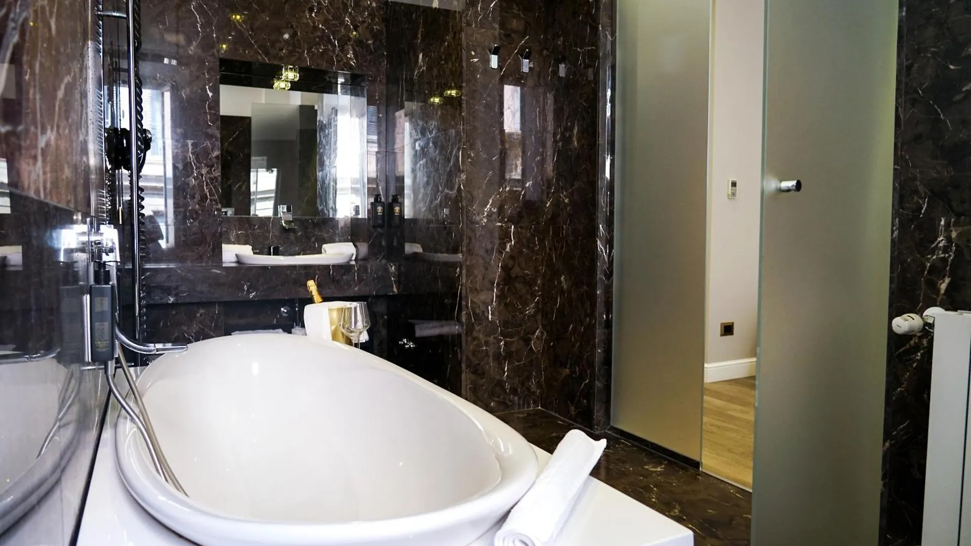 The Unique Hotel Milan